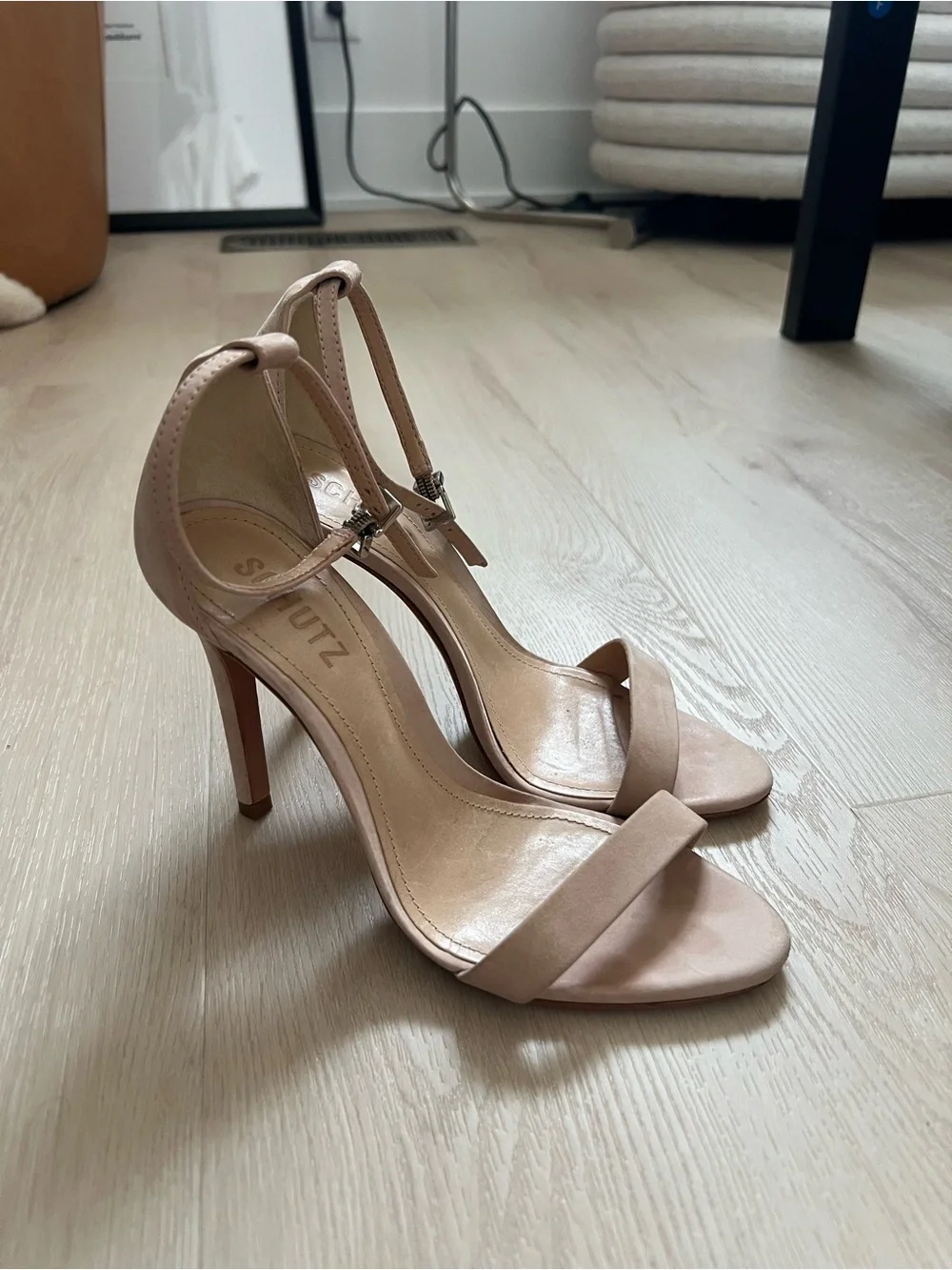 Schutz Cadey-Lee Leather Ankle-Strap Sandals